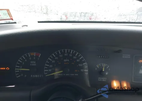 1999 Pontiac Bonneville Se z USA, uszkodzony, nr VIN 1G2HX52K3XH217956